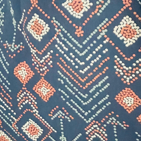 🍀 Lularoe Joy Mid Length Sleeveless Vest Women’s Size Small NEW - Picture 6 of 10